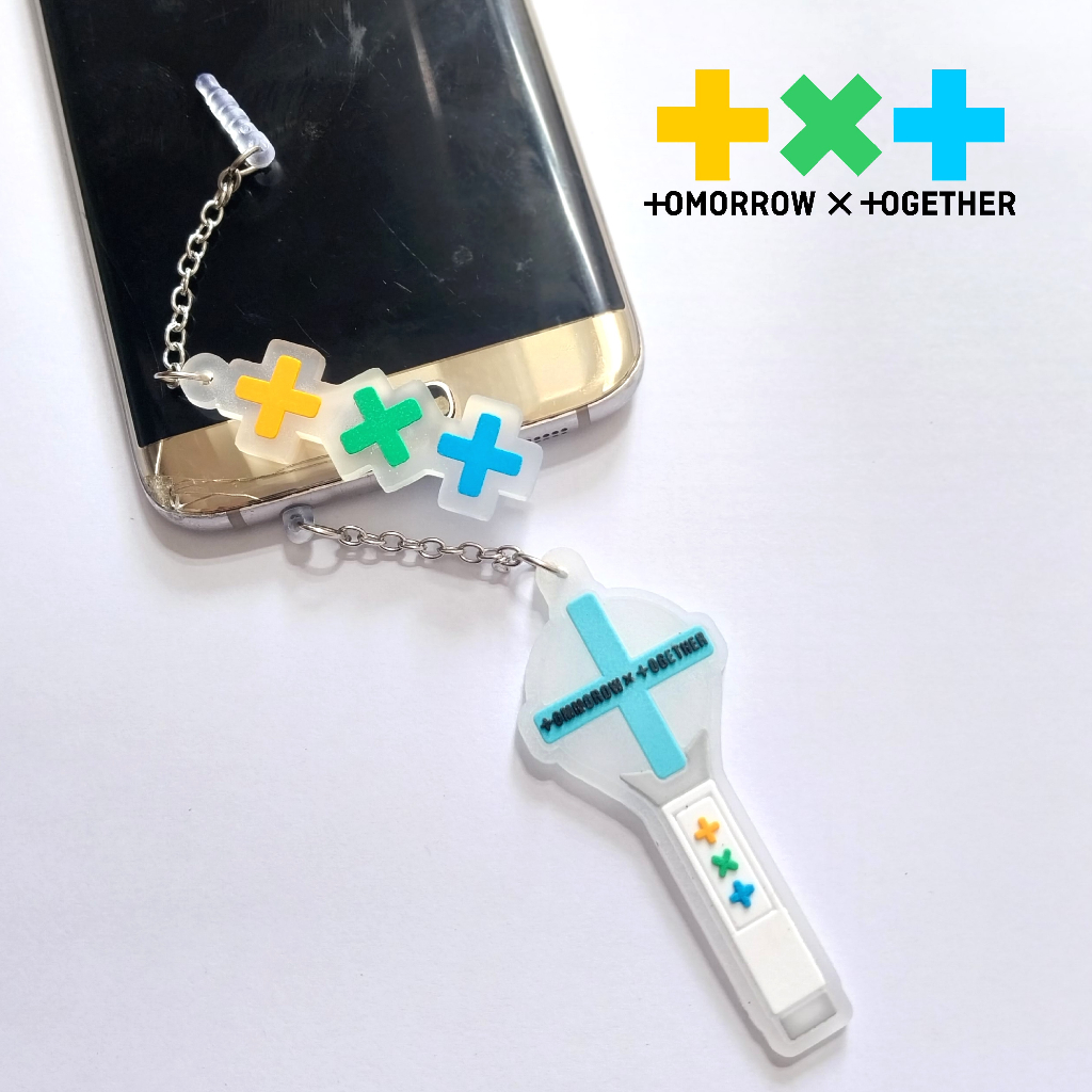 TXT PLUGGY gantungan handphone / strap hp TXT