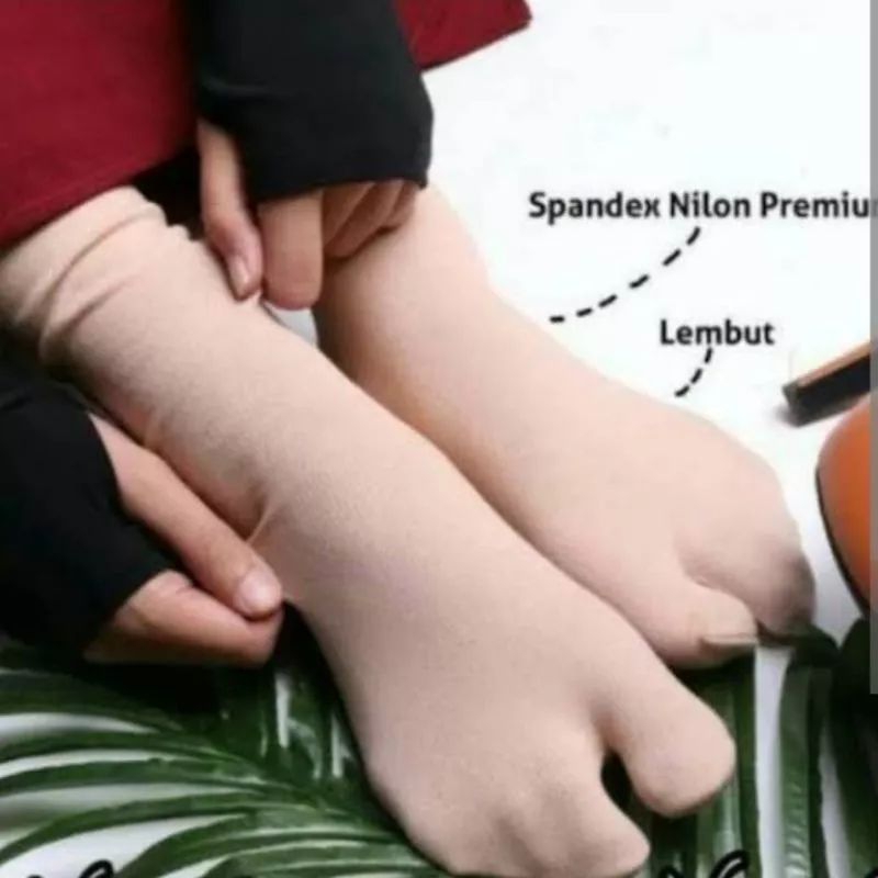 Kaos Kaki Jempol Wanita Muslimah / Kaus Kaki Jempol Telapak Hitam