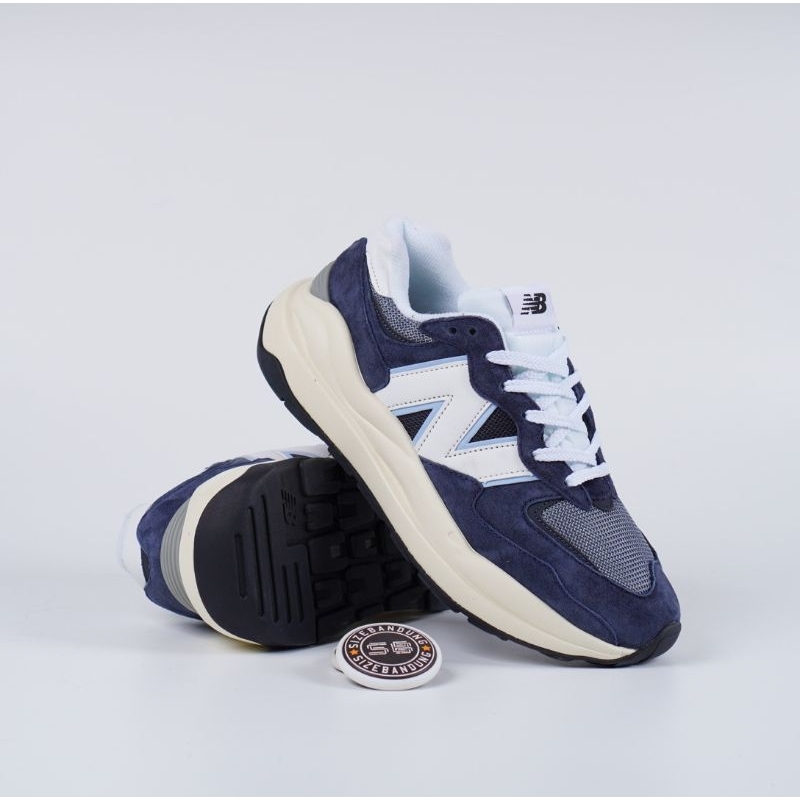 Sepatu New Balance 5740 Navy White