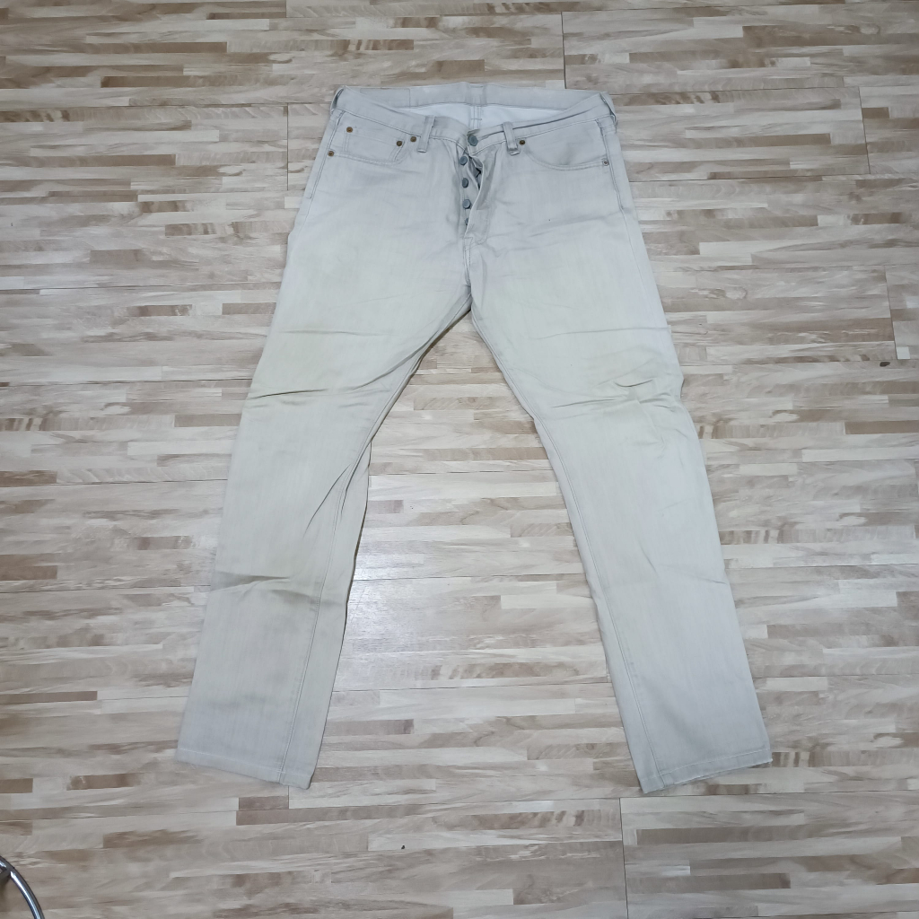 Celana Jeans Levis Cream Khaki 501 Original Bekas 34