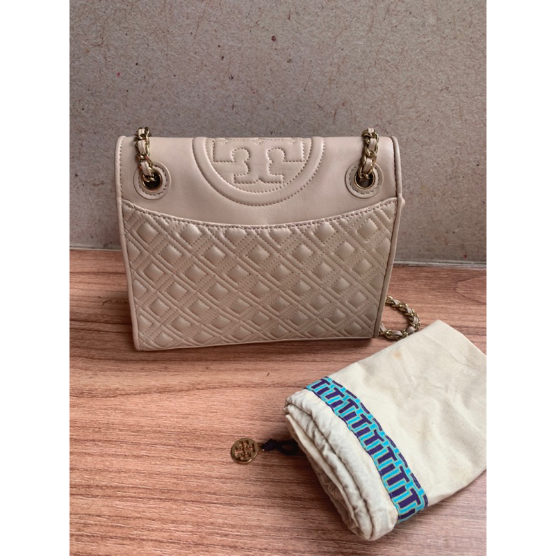 Tory burch fleming flap light oak preloved no tag ada db ori preloved Nego