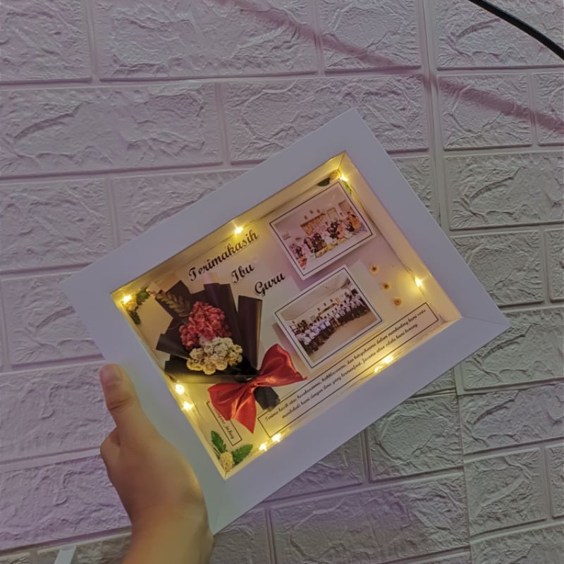 Hadiah kenang kenangan untuk guru | Kado Buat Hari Guru | Hampers Perpisahan Untuk Guru | Flower in Frame | Gift Frame 3D | Kado Bingkai Pop Up Custom