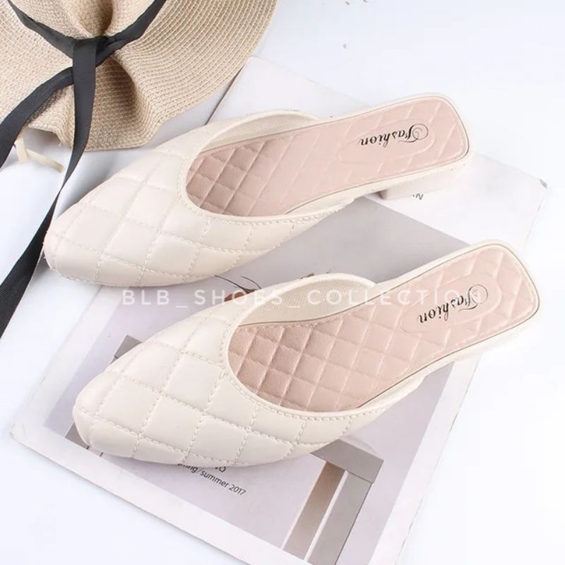 Sandal Selop Wanita Sandal Bustong Cewek Import Sandal Wanita Depan Tertutup Sandal Cewek nyaman kekinian Flat shoes Wanita polos Import Trendy