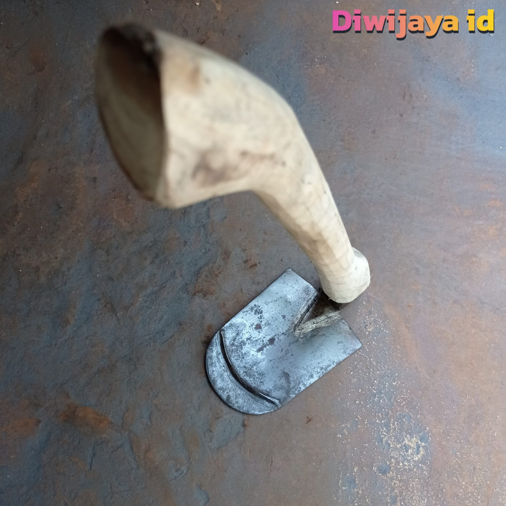 Cangkul Terek Siap Pakai Terpasang Gagang - Pacul Pacol Anti Lengket, Terehan Alat Dangir Anti Gowan