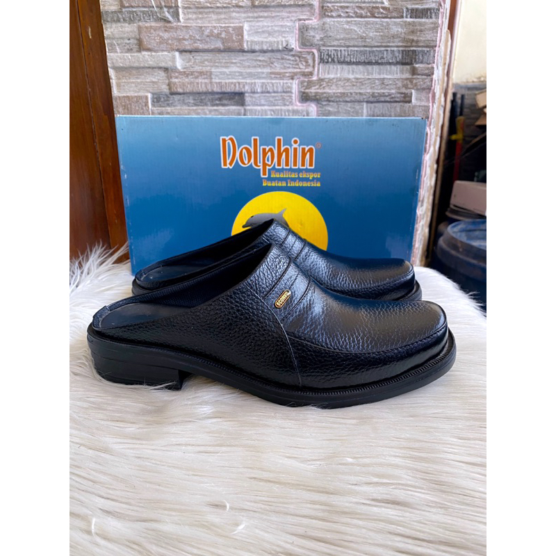 PSPGN.CO | ORIGINAL BRAND DOLPHIN 8441 IN BLACK SELOP KULIT PRIA BUSTONG MULES TUTONG SLIDE FORMAL S