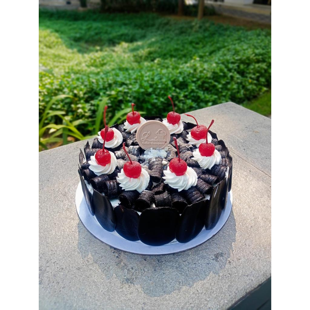 

Black Forest Circle cake blackforest kuecoklat cake coklat cakebulatcoklat
