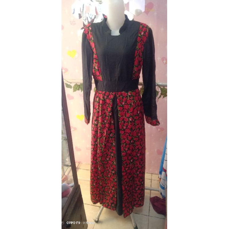 gamis motif bunga mawar kombinasi