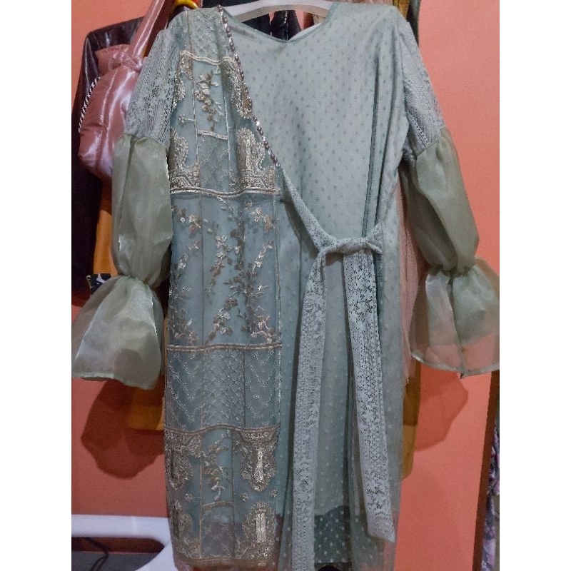 preloved dyani Tunik by Beachylooks