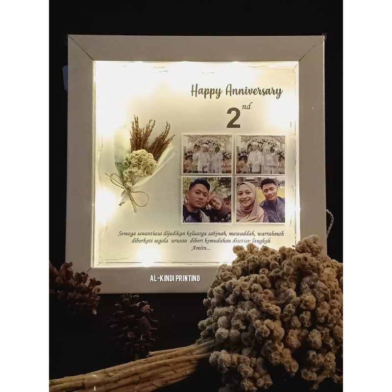 FOTO IN FRAME 3D/KADO ANNIVERSARY/WISUDA/ULANG TAHUN