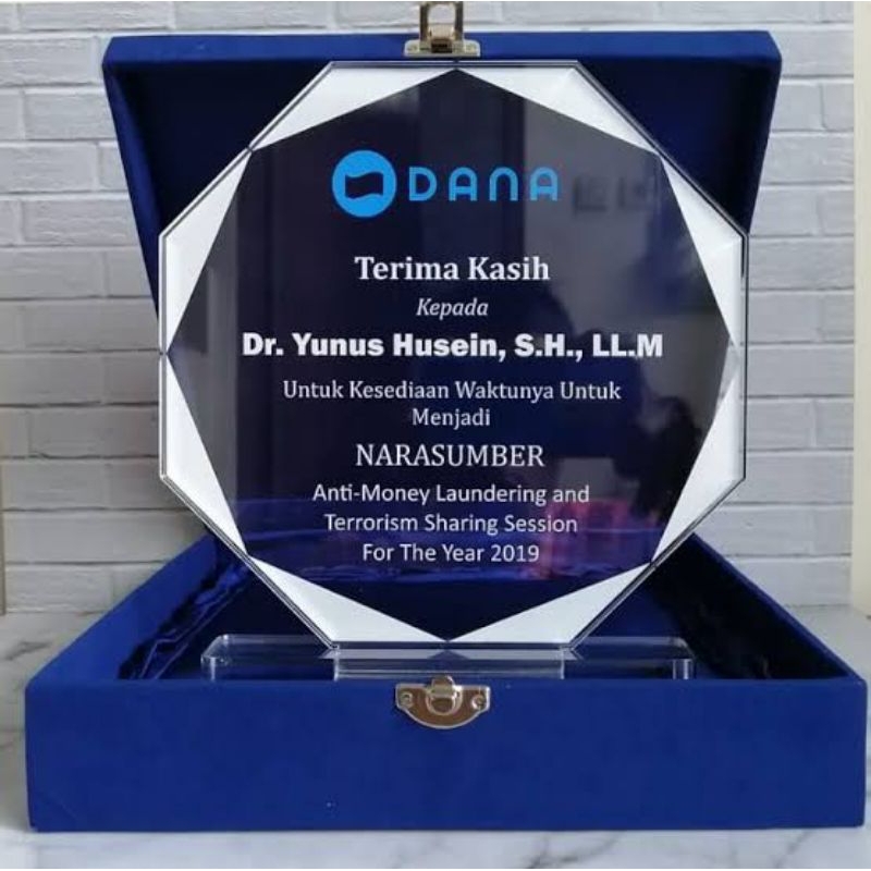 PLAKAT AKRILIK WISUDA / TK / SD / SMP / SMA / SMK / PESANTREN / TERLARIS / PLAKAT WISUDA MURAH TERLA