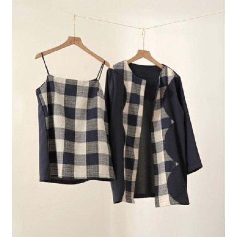 Adele Outer CMYK Preloved