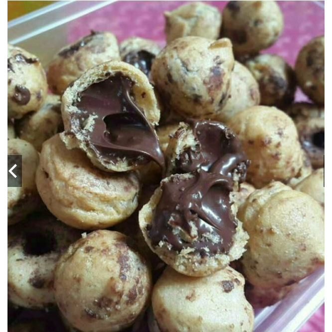 

SOES COKLAT LUMER KILOAN 250gr soes coklat arjuna snack kiloan