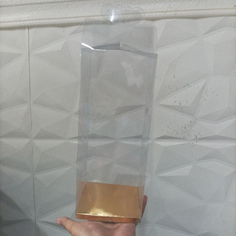 MIKA PIALA BONEKA / MIKA SOUVENIR