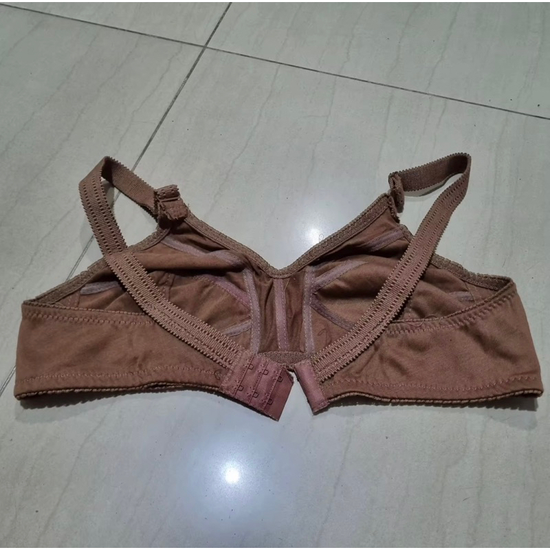 (1pc) BH bra wanita perempuan merk Yester / Eister / Sister // BH sister kaos brukat tapa kawat tanpa busa // BH emak2 transparan  sz 34 36 38 40 42