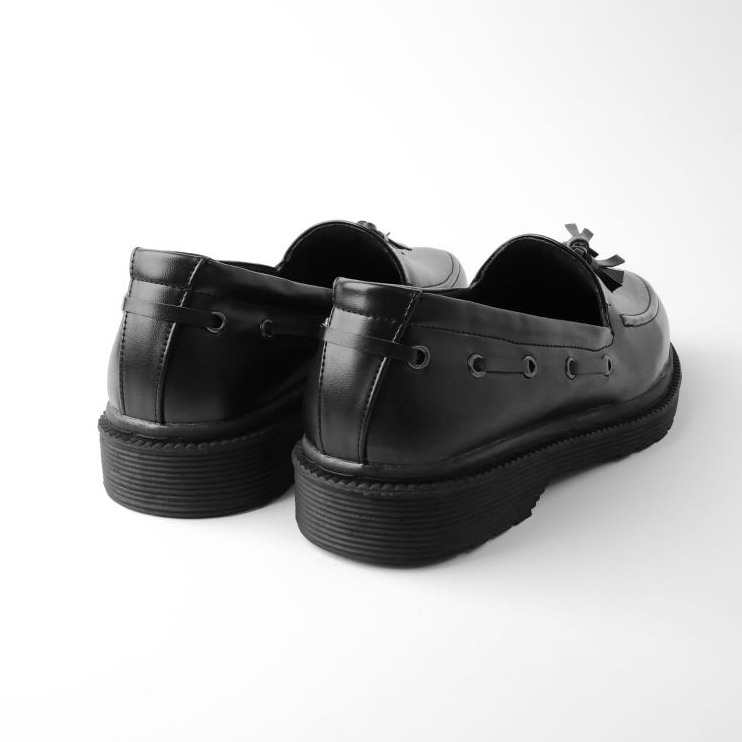 Sepatu Loafers Kulit Slip On Formal Casual Pria Loafer Kerja Kuliah Kondangan Original - Xander Full Black