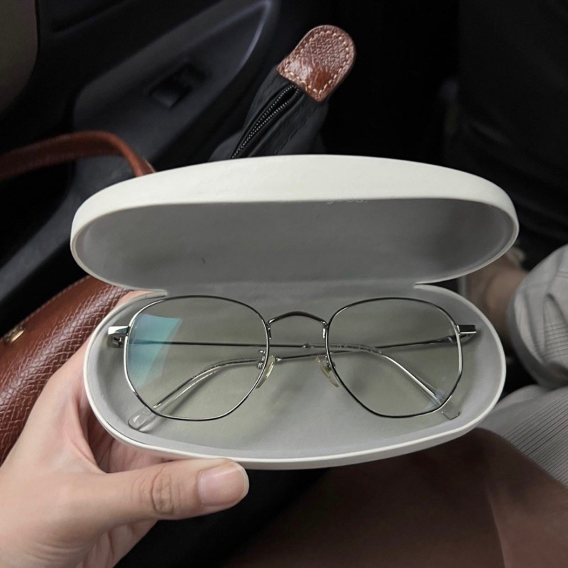 Kacamata Bridges Eyewear Preloved