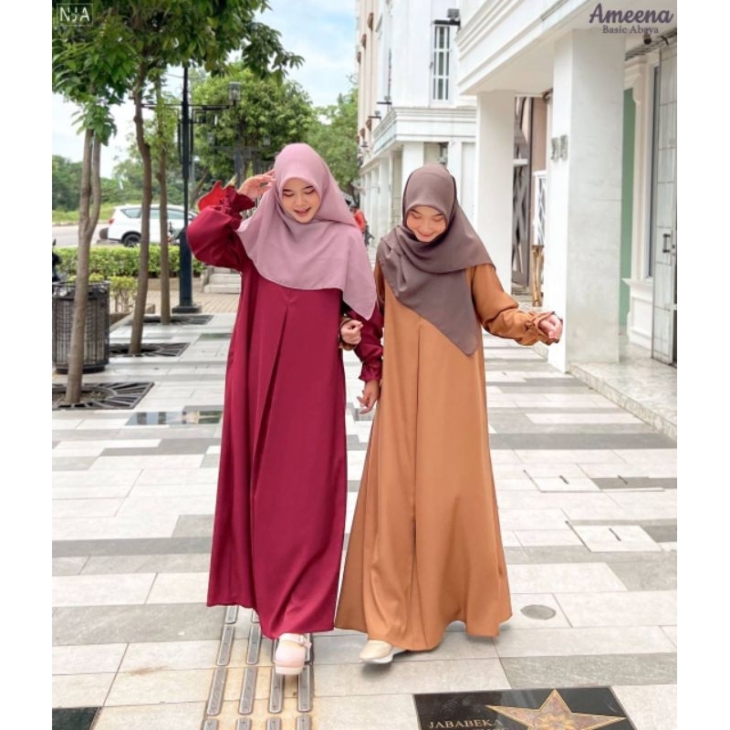 RIHAIA | Ameena Basic Abaya by NJA Daily