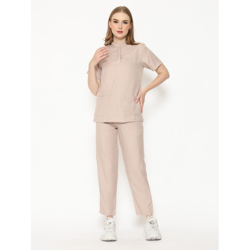 THE LUNAR - Light Brown Medical Scrub Unisex - Baju Jaga Medis Kerah Mandarin Dokter / Perawat Cokla