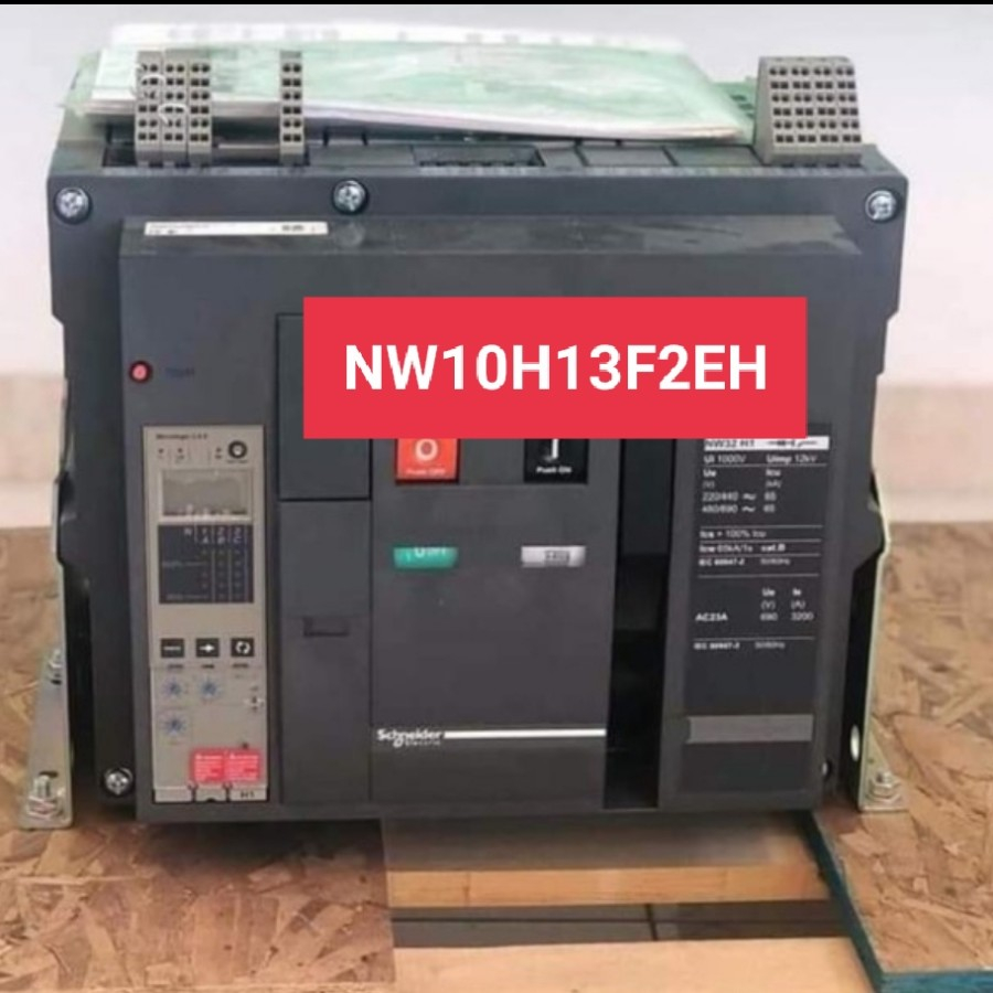 nw10h13f2eh schneider ACB 3P 1000A