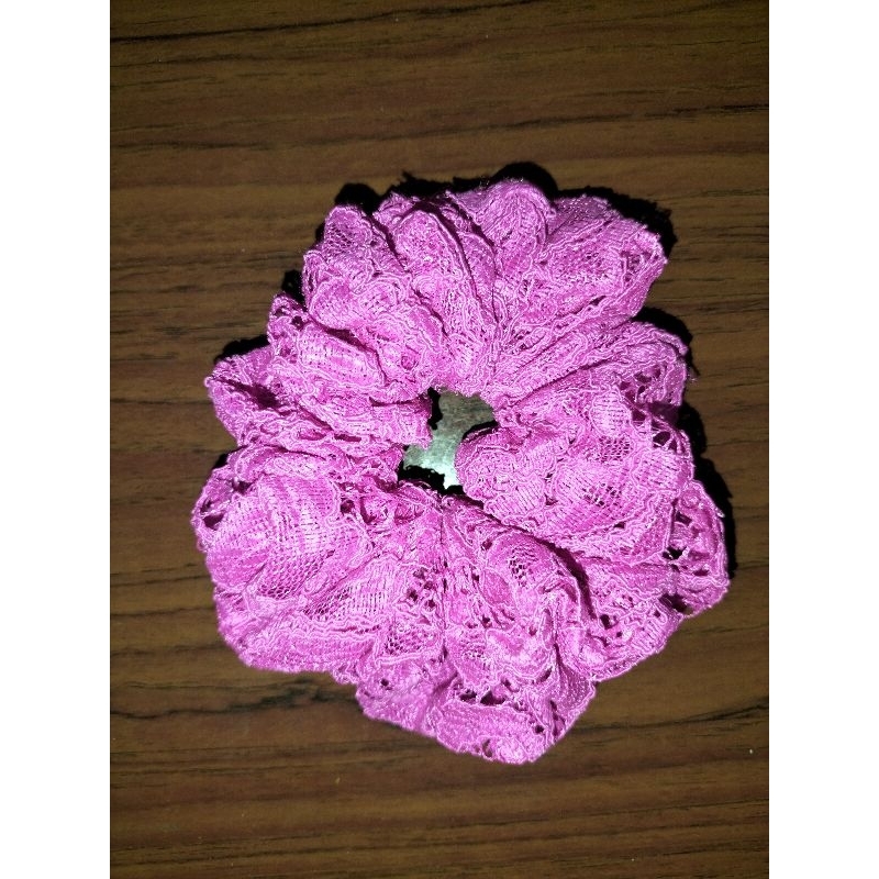 ikat rambut wanita ,ikat rambut scrunchie brokat