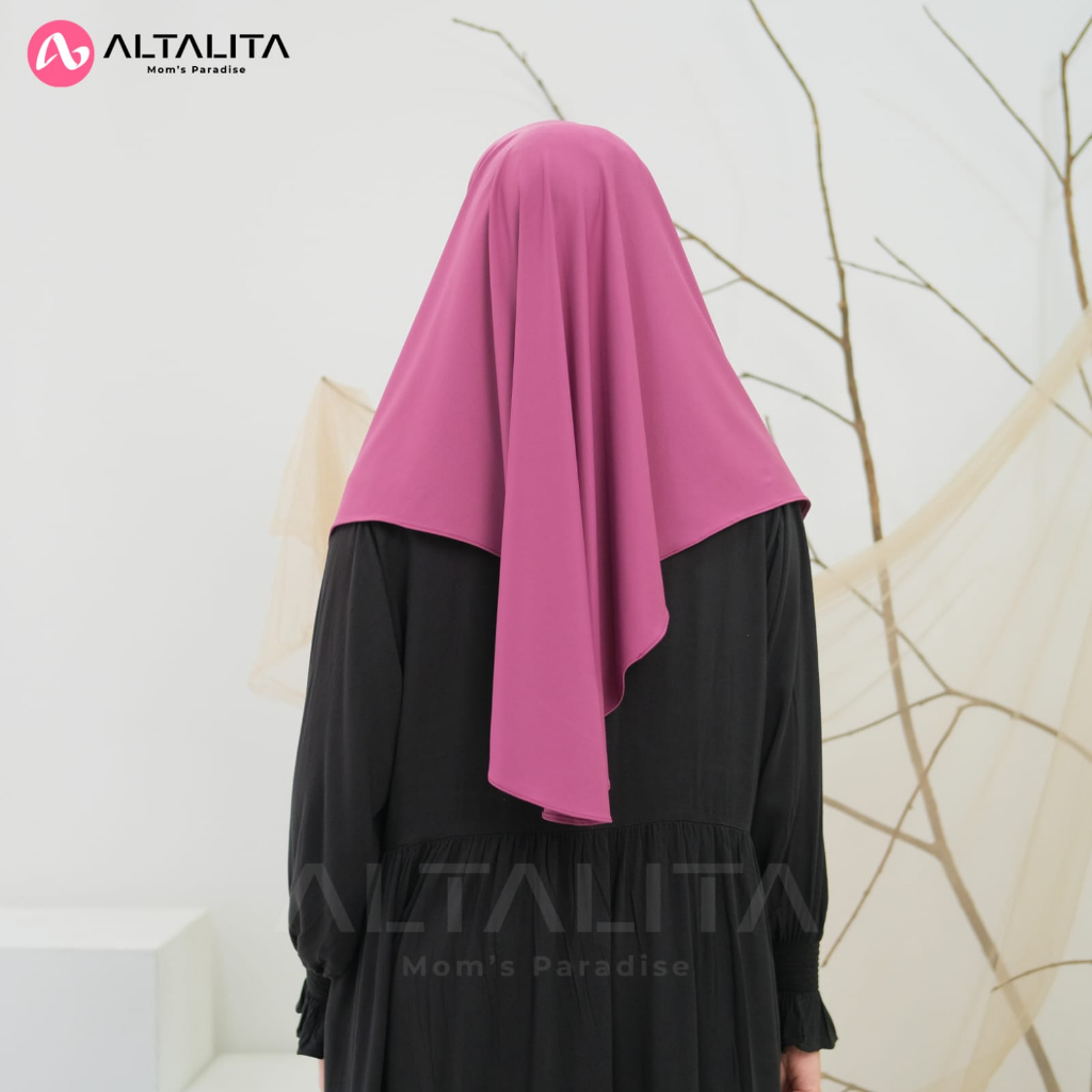 Altalita - Hijab Qanita Penguin Ukuran L Instan Jersey Premium Kerudung Bergo Hamidah Menutup Dada Terbaru Jilbab Sport Instant Cocok Untuk Sekolah Olahraga Volly Futsal Badminton dan Sehari-Hari