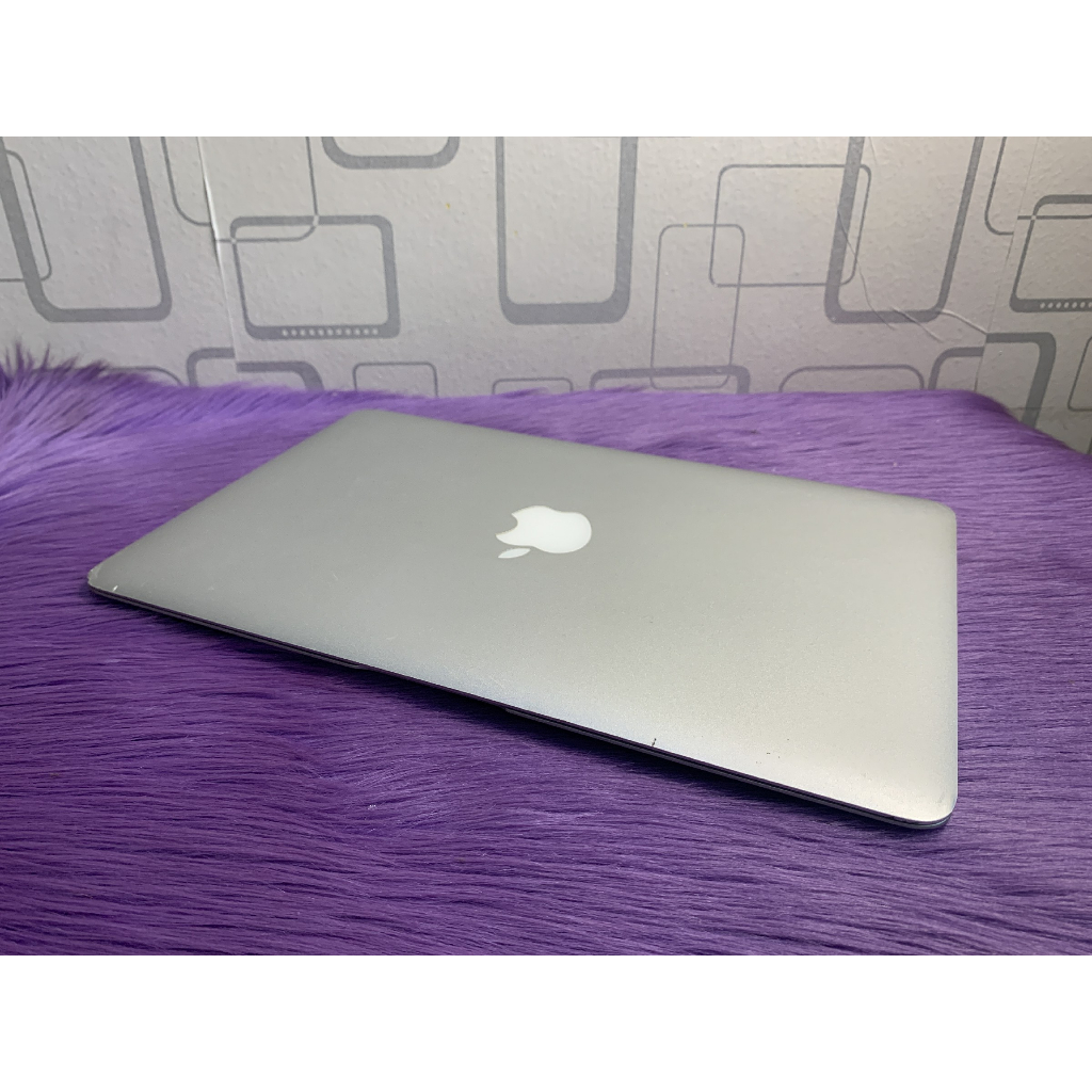 MacBook Air 11in Mid 2013Core i5 4GB SSD 128GB