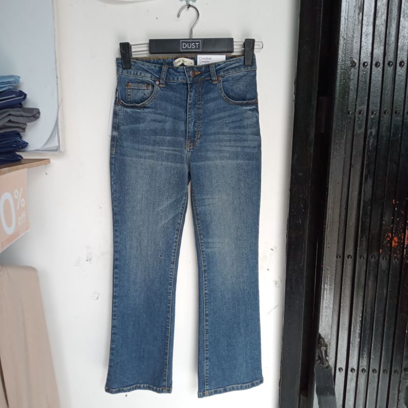 Dust Celana Reguler Jeans (3812)