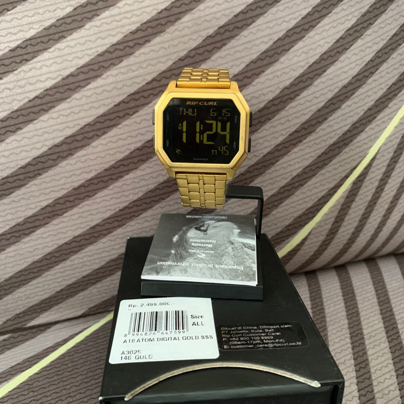 Jam tangan Ripcurl atom digital gold sss