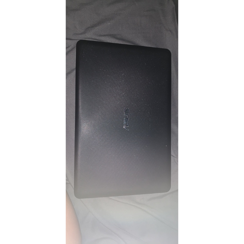 Laptop Bekas ASUS E202S