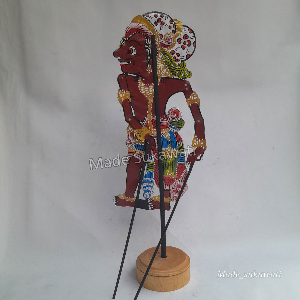 Kerajinan wayang kulit Bali Dursasana hiasan ukiran tangan Handmade