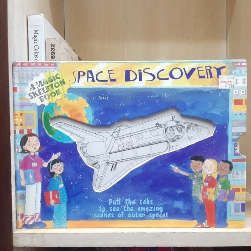 A Magic Skeleton Book - Space Discovery