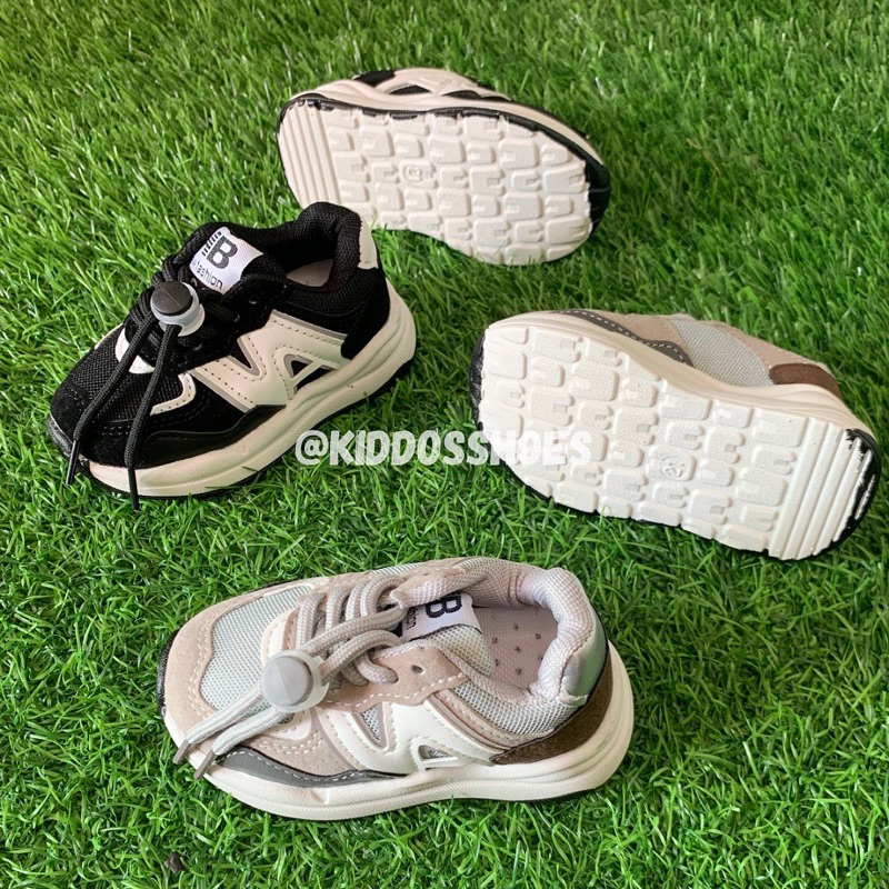 SEPATU ANAK IMPOR AB FASHION