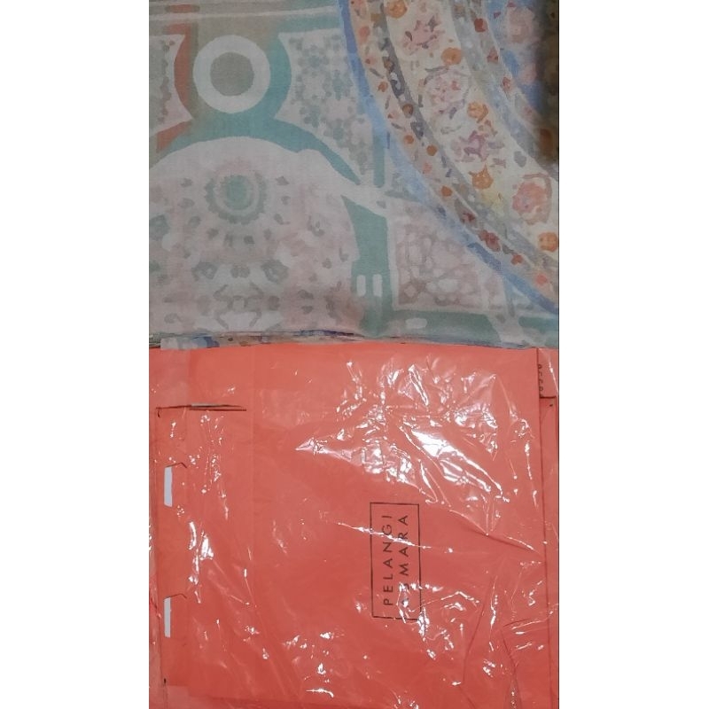 Pelangi Asmara scarf Sheika Hejaz series preloved