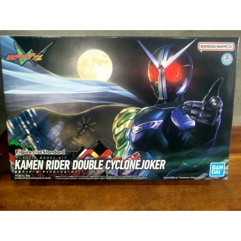 Figure Rise Standard Kamen Rider Double Cyclone Joker Bandai Namco