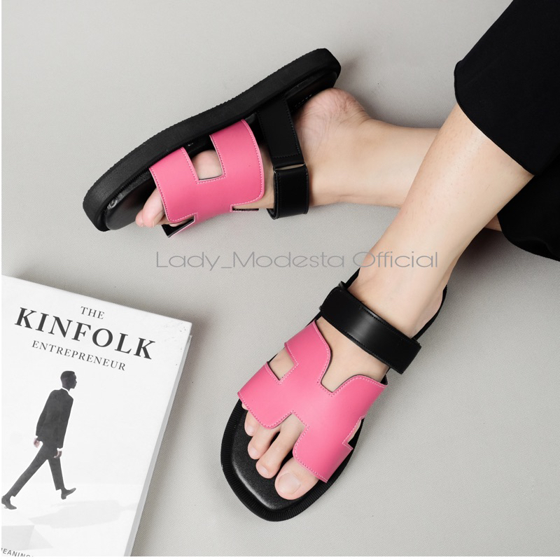 Sellena sandal wanita