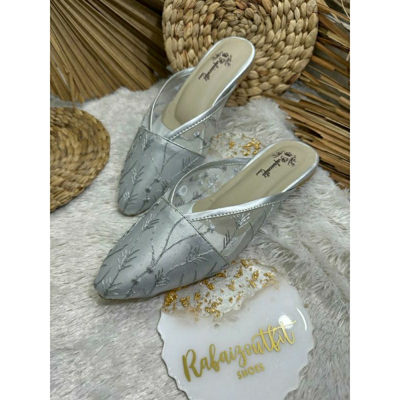 Flatshoes annesha silver Polos cantik Rafaizoufit