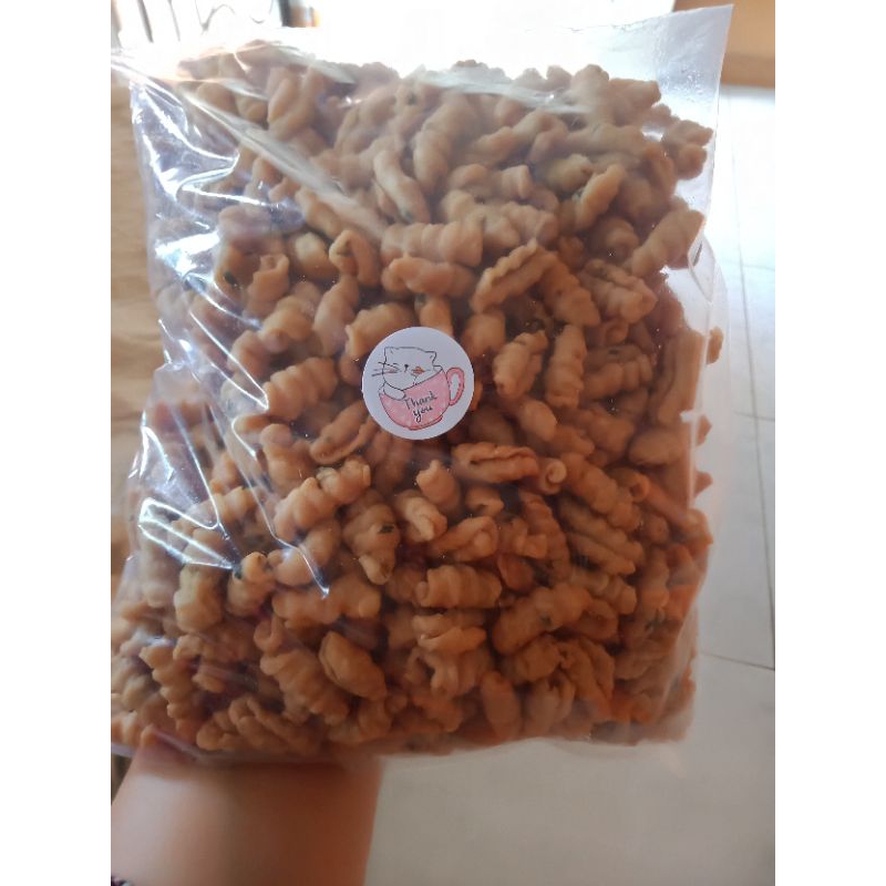 

Kue Bawang Ciput