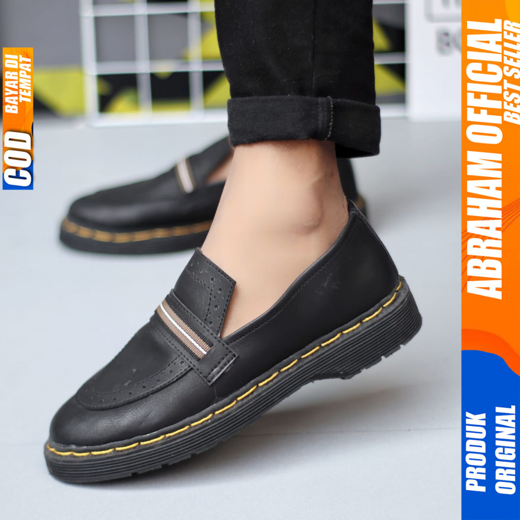 Sepatu Loafers Docmart Formal Hitam Kerja Pria