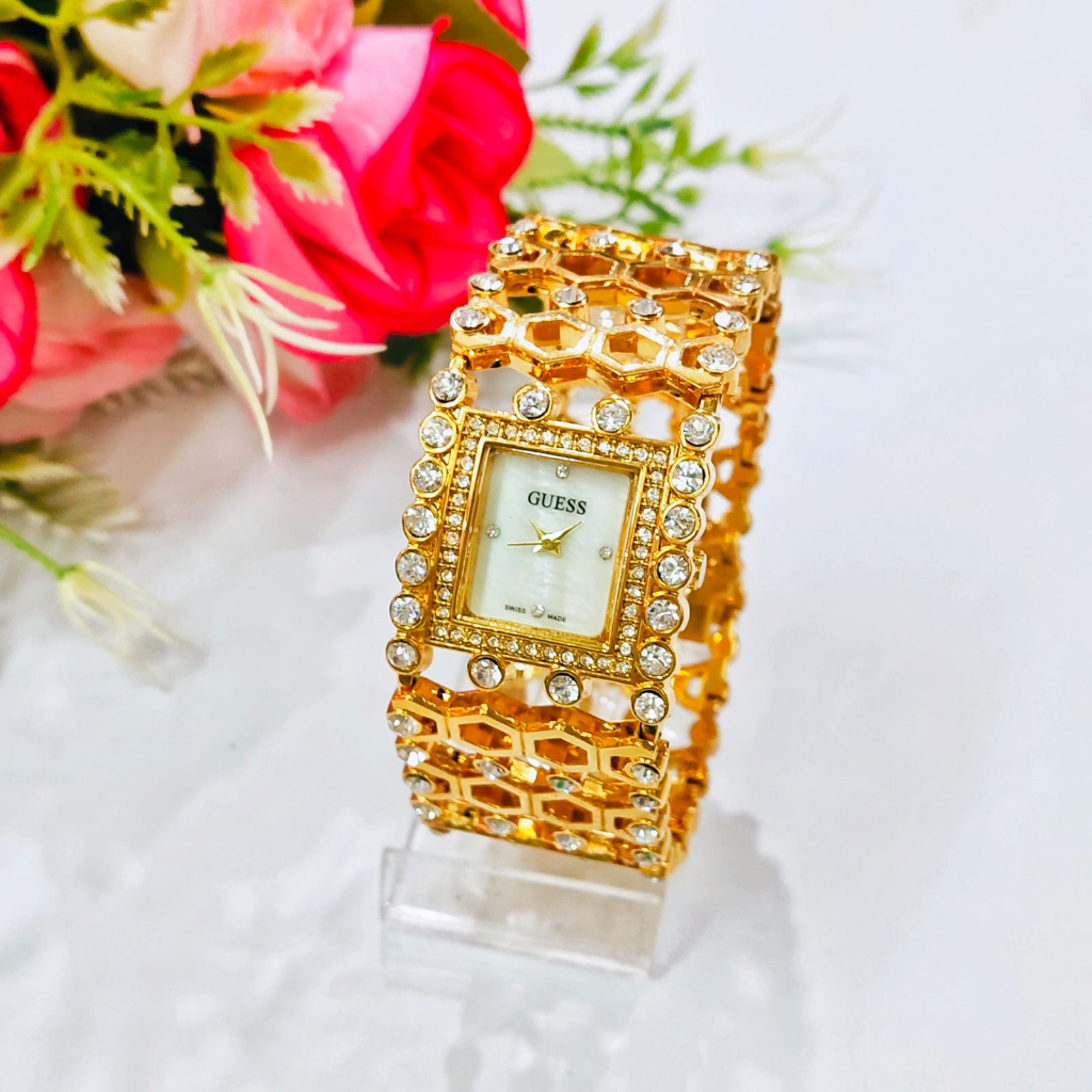 Jam Fashion Tangan Guess Permata