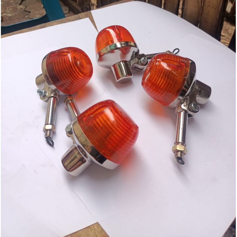 SEIN CB 200 BESI RETENG CB200 BESI/SEIN RITING CB200 BESI 1SET KANAN KIRI MODEL ORI