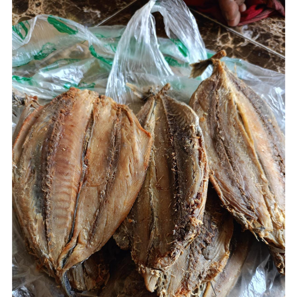 

Ikan asin tongkol besar