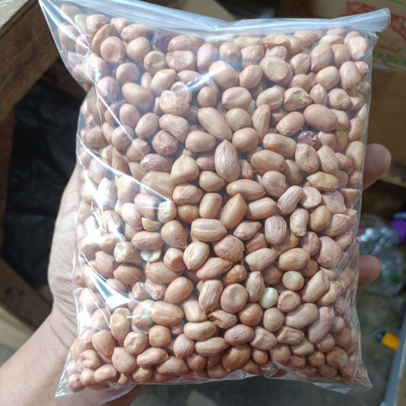 

Kacang Tanah Tuban Mentah 250gram