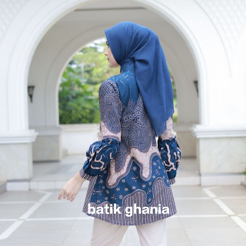 Batik wanita modern baju batik wanita lengan balon resleting depan by batik ghania