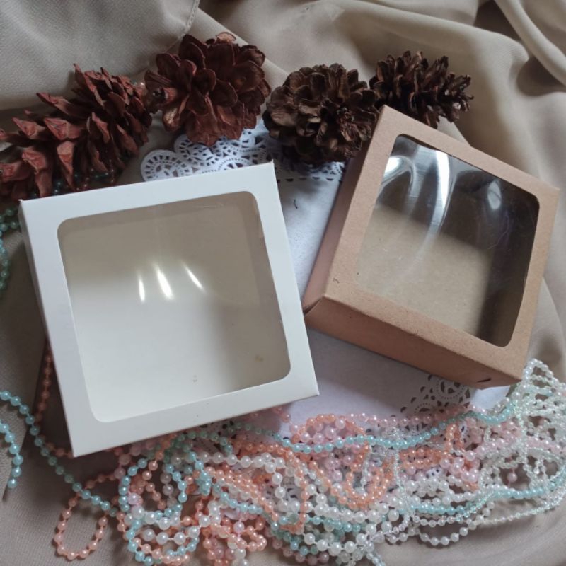 

Box ukuran 7,5*7,5*2 harga perpcs