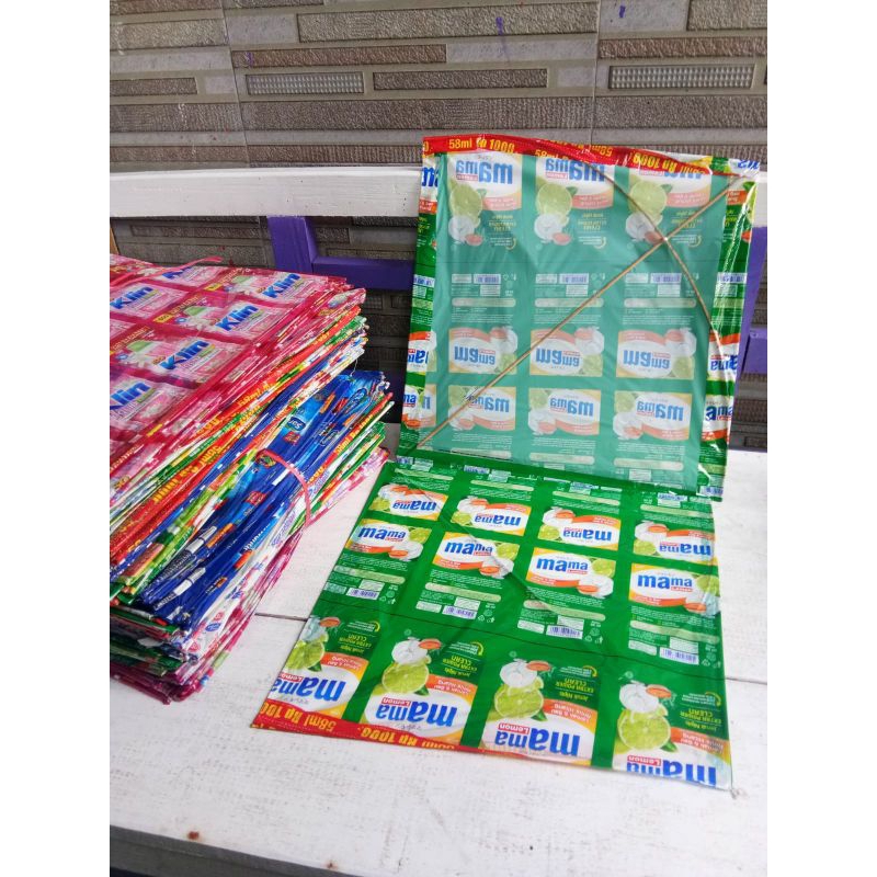 LAYANGAN PLASTIK ISI 100PCS / LAYANG LAYANG PLASTIK MOTIF ISI 100PCS