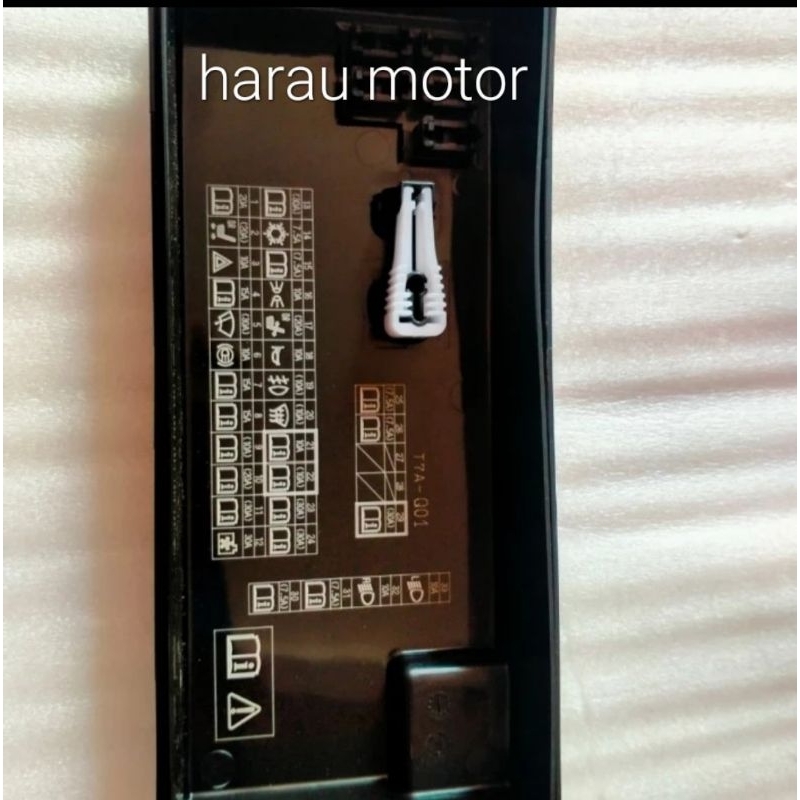 tutup box sekring honda mobilio original