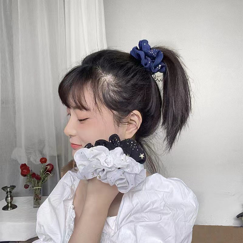 EryoneStore Ikat Rambut SCRUNCHIE Korea Motif BINTANG / Kunciran Rambut Model Korean / Ikat Rambut Cepol Korea