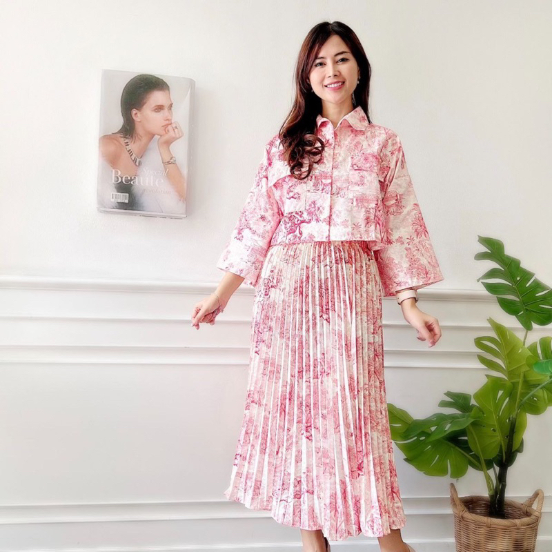 Tq88indonesia Fashion One Set Wanita Nature Korean Vintage Setelan ROk Plisket wanita Terbaru