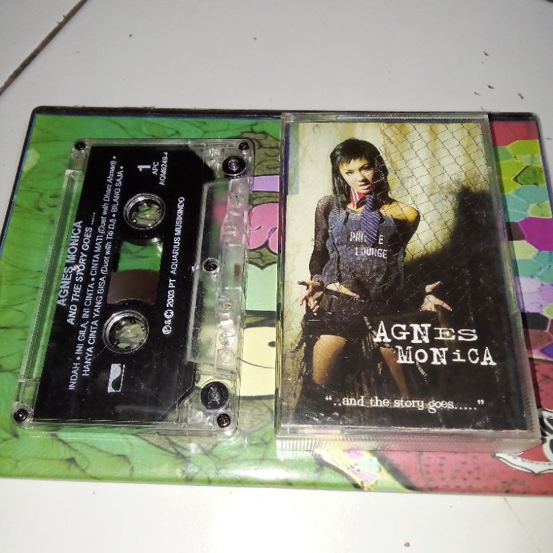 kaset pita Agnes Monica