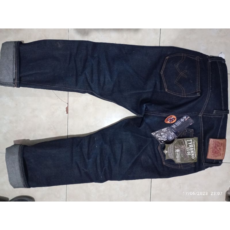 Carnivores Soul – Tyrano 33 Oz Super Heavy Weight Selvedge Denim
